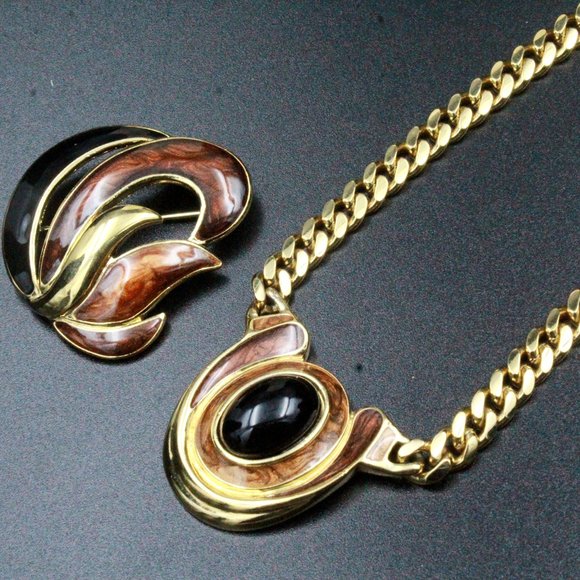 Vintage Mint Trifari TM Brown Enamel Black Cabochon Necklace Set - Picture 5 of 9